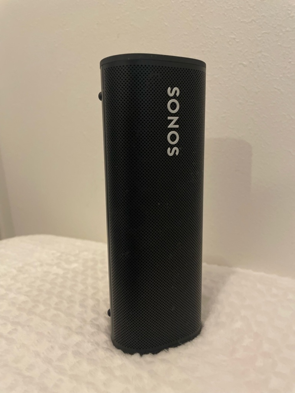 Sonos Portable Speaker in Black with Vertical Logo